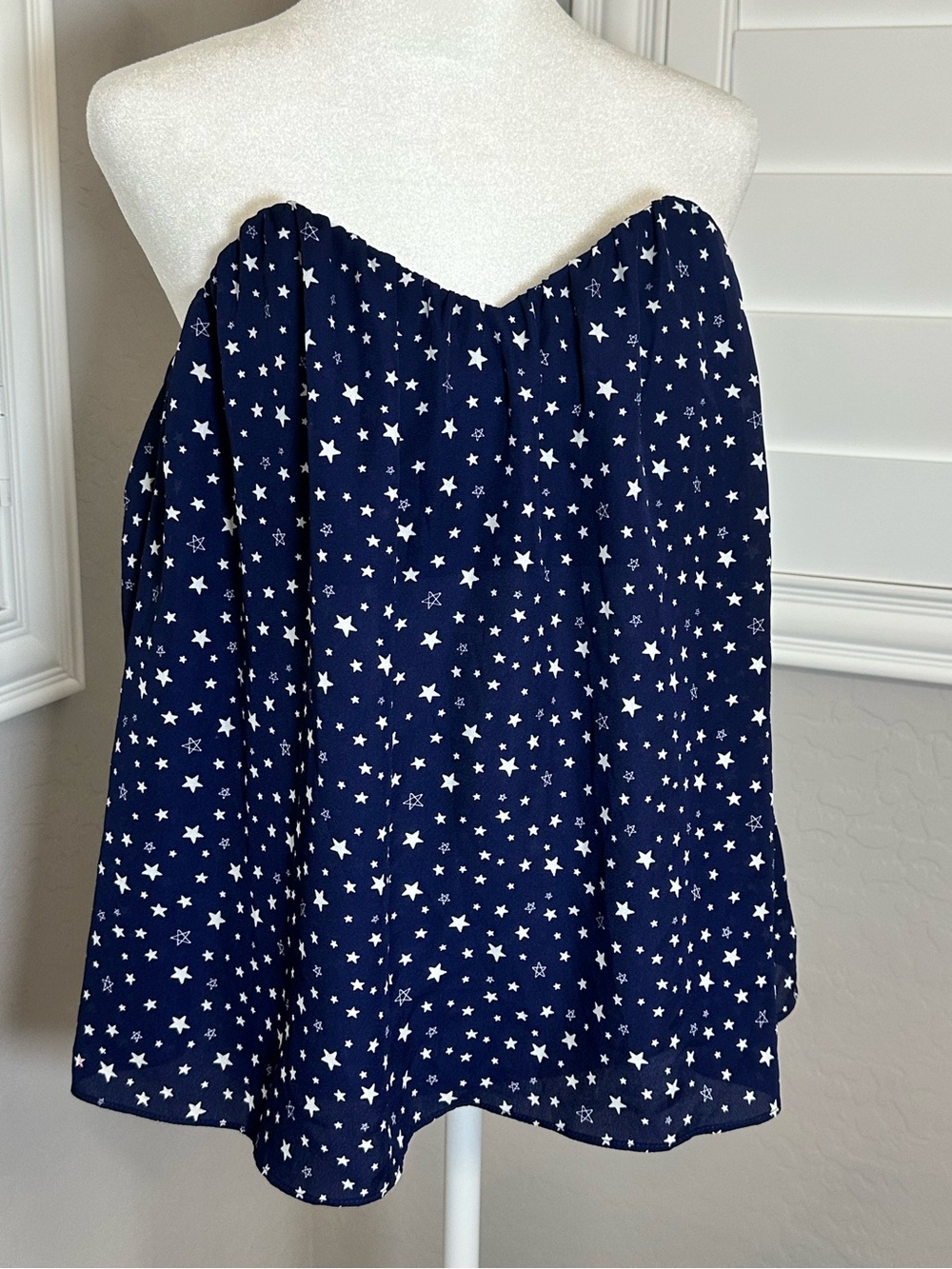 Bundle 4/$25 
Blue Rain Navy and White Star Mini Skirt